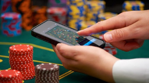 Responsible Gambling at Online Casinos: Tips and Strategies